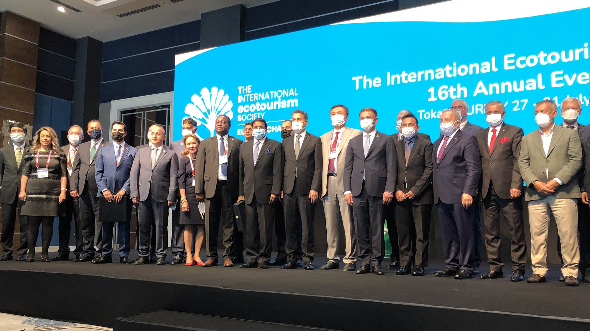 Vietnamese Embassy in Turkey attends International Conference on Ecotourism